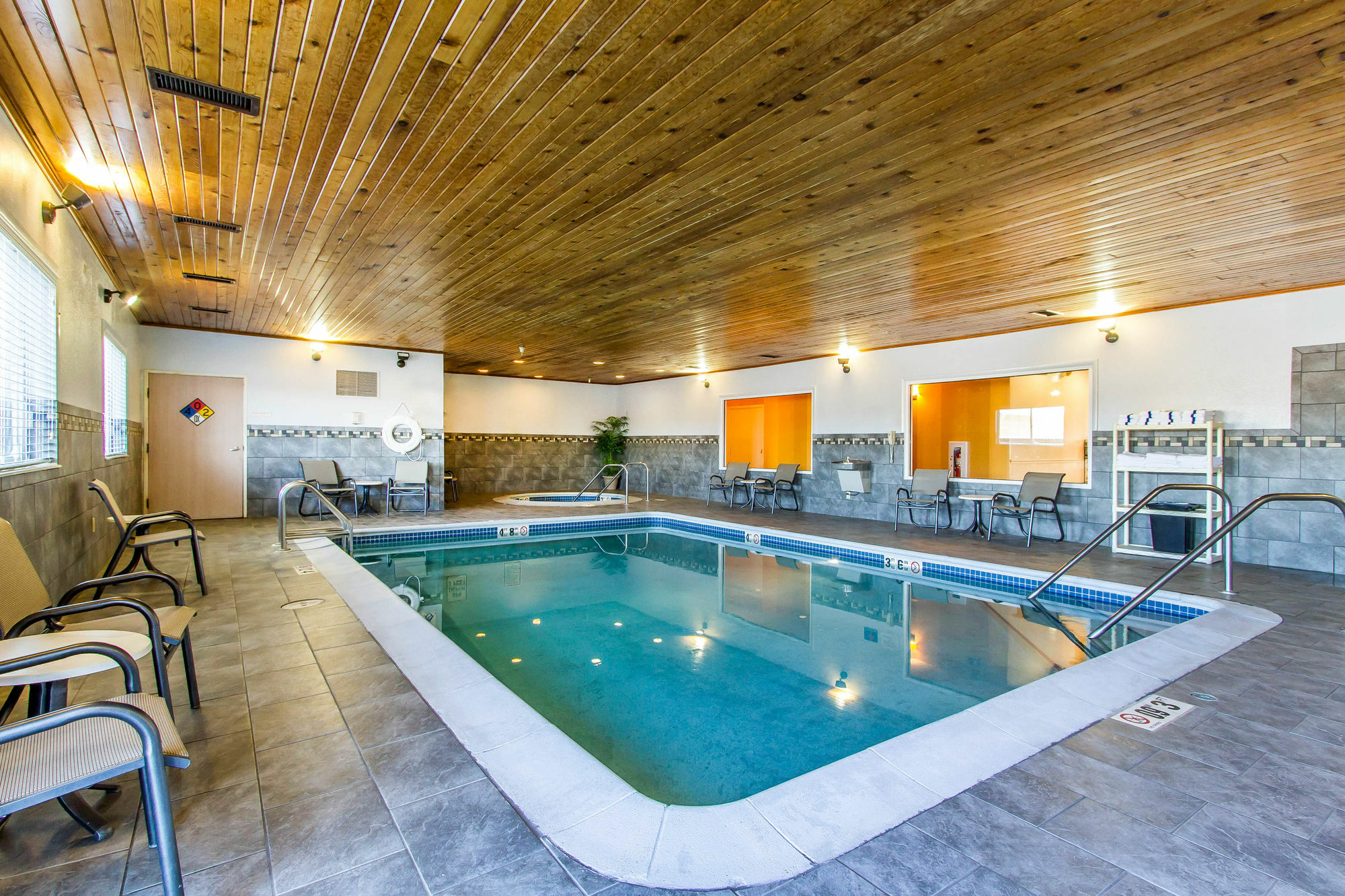 Quality Inn & Suites Keokuk North Dış mekan fotoğraf